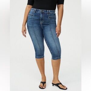 Torrid 10 High-Rise Cropped Skinny Capri Jean